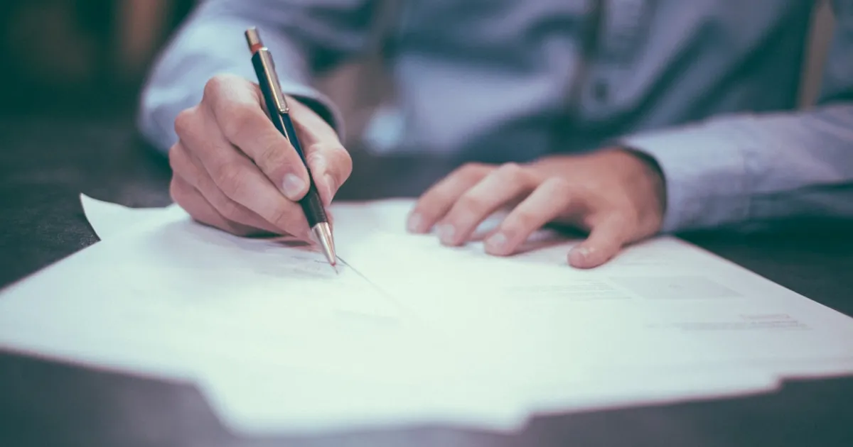Odoo 19 Quotations & E-Signature